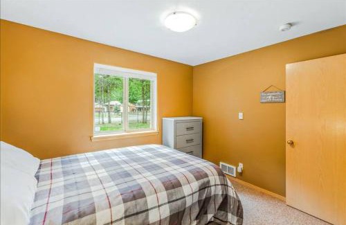 Enumclaw House | Basecamp Cabin