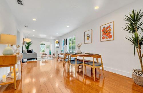 Buena Vista Villa | New! Charming Gated 3Bd 2Bth Design District