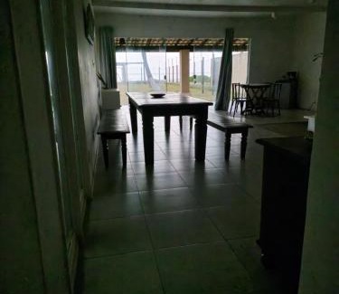 Vilas do Atlantico House | Casa 4 quartos em Vilas do Atlântico em frente ao mar