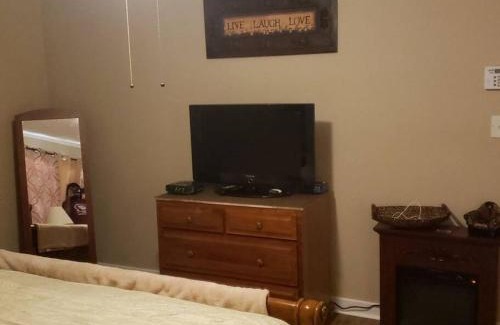 Tougaloo House | Lu's Home Away from Home
