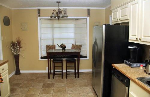 Tougaloo House | Lu's Home Away from Home