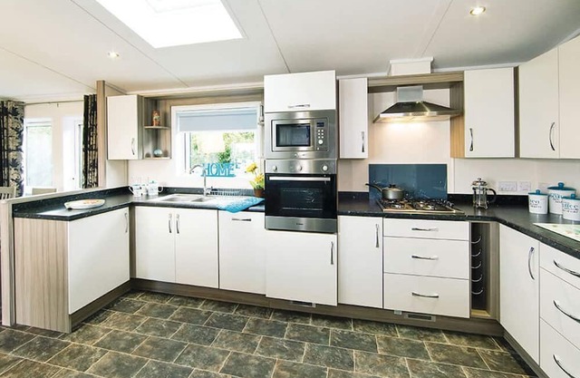 2 bedroom accommodation in Mouswald, Dumfries