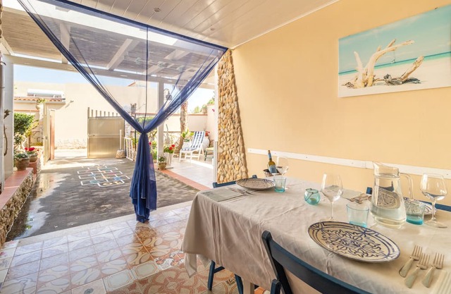 Holiday Home 'Loft Le Palme' with Private Terrace, Wi-Fi and Air Conditioning