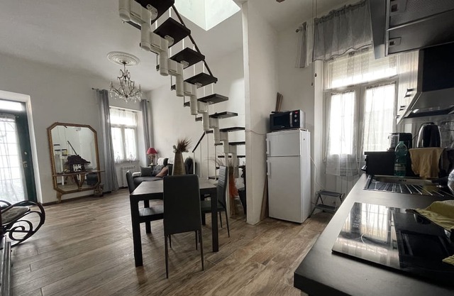 Very central with 7 beds