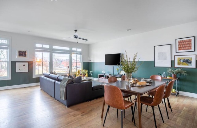 Faith by AvantStay | Stylish 4BR Condo in Heart of Nashville