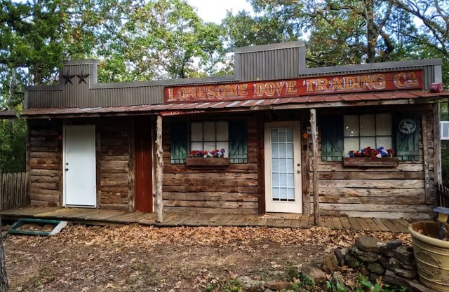Lonesome Dove Near First Monday Trade Days