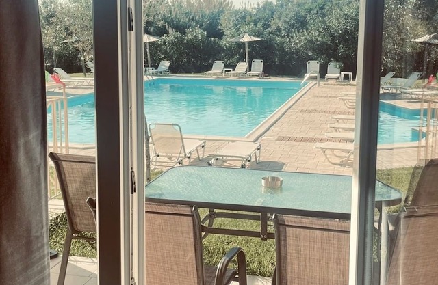 Mythos apts rentit
