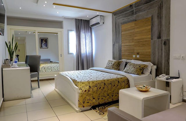 Miliet Hotel