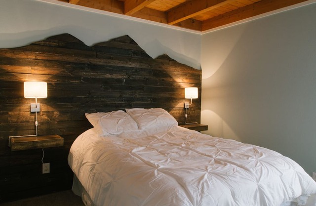 Epic Colorado adventure in a remodeled 2 bedroom condo