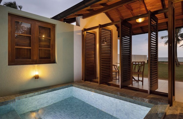 Oruva Beachside Villa