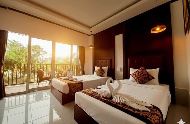 Intimate Riverside Resort