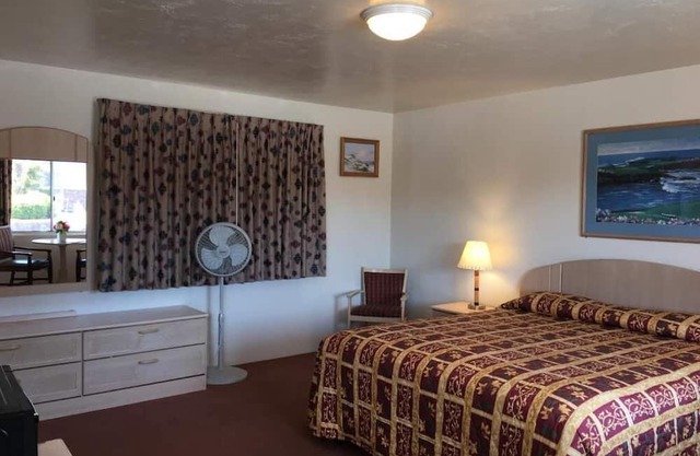 Old Marina Inn