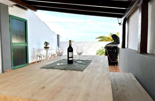 'La Tosquita' with Shared Terrace and Wi-Fi