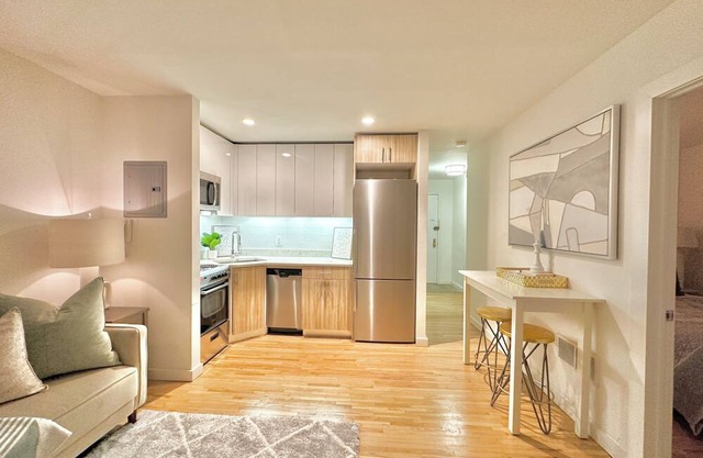 Charming 1-bedroom apartment with AC and WiFi in delightful New York