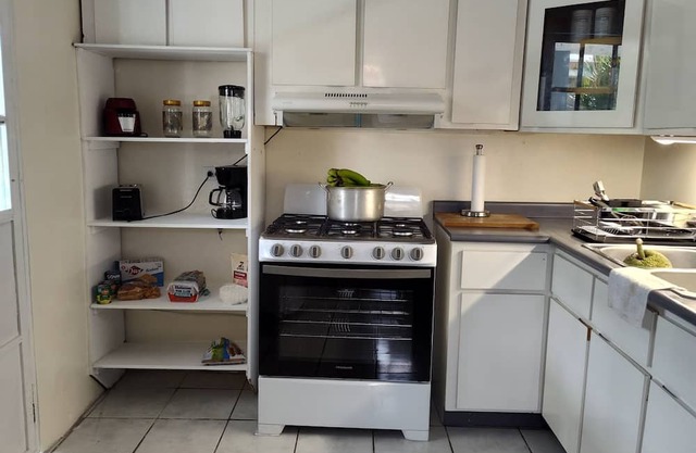 Charming 2-bedroom house in brilliant Las Piedras with AC