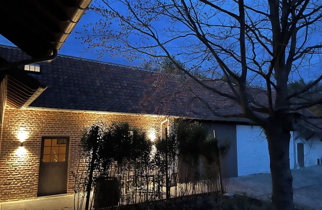 Vakantiehuisjes Cuypershof: Cosy House Voor 4 Personen in een Oase van Rust