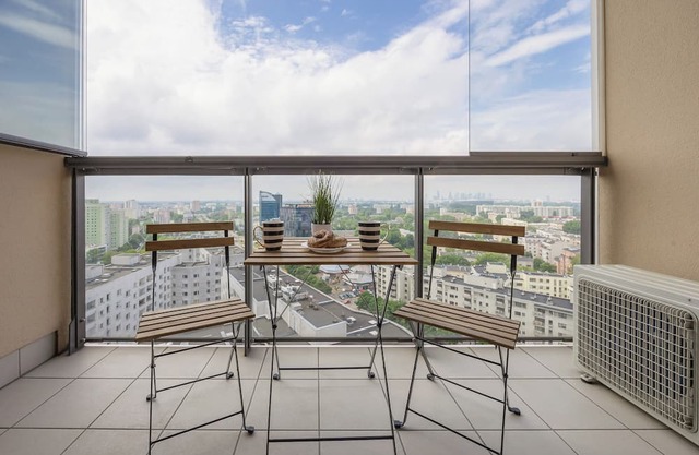 Bright Apartment for 3 People by Renters