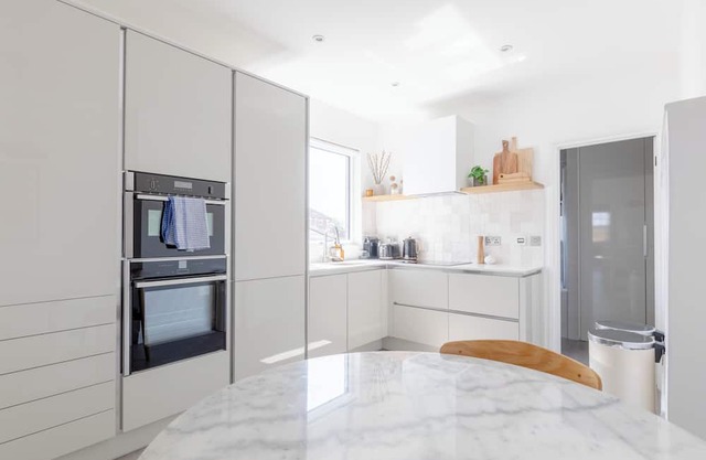Sleek Scandi-Inspired 2BD Flat, Fulham