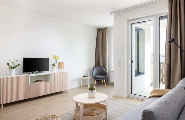 Japandi Homestay for 4-Alfa Rezidence-MetroB Luka