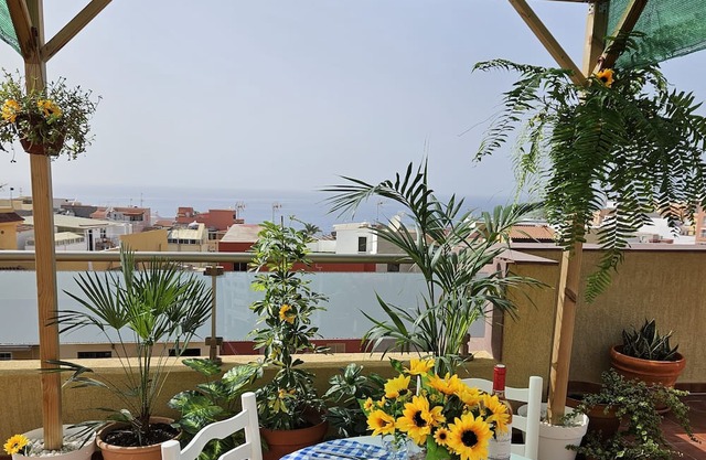Vacation Apartment 'Ático Alcala Bella Vista' with Sea View, Balcony and Wi-Fi