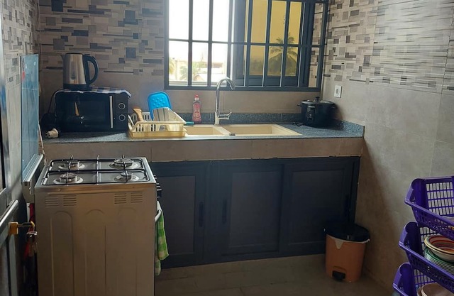 Cosy, peaceful, large, Fully equipped studio in Sogbossito-Lomé With a balcony