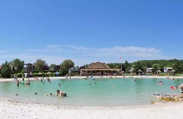 La Croix du Vieux Pont campsite* - Classic 3-room mobile home for 4/6 people