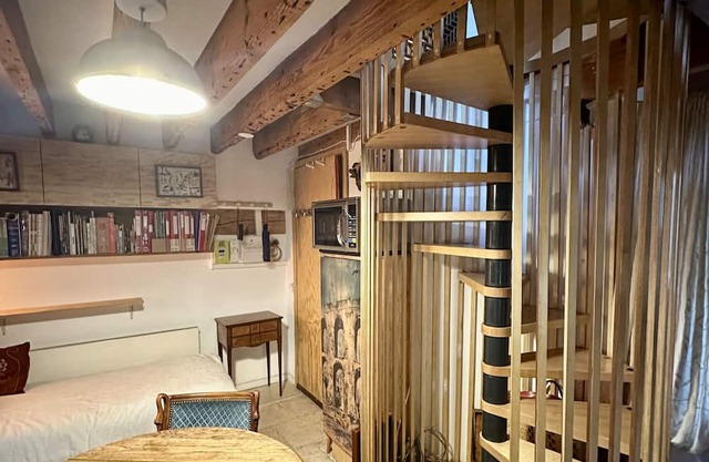 Charming 40m2 Duplex - Quiet & Bright near Parc de la Villette
