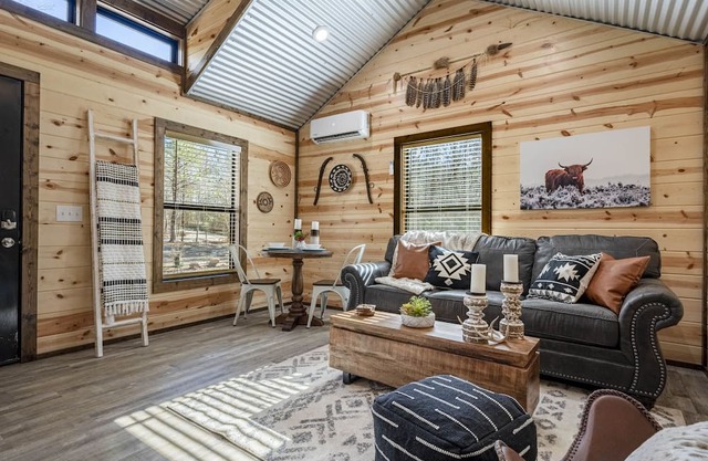 Honey Creek Cabin: Hochatown- Broken Bow