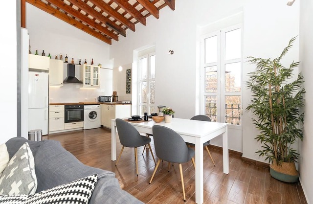 GuestReady - Mezzanine comfort in Valencia