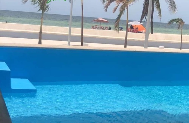 Hotel Tropical Suites