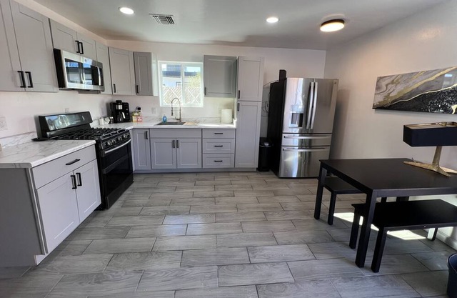 Newly built homes. Near U OF A