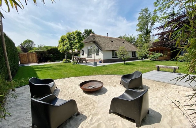 Luxury villa with great garden (+ fire pit) in the Veluwe forest. (max 5 pax)