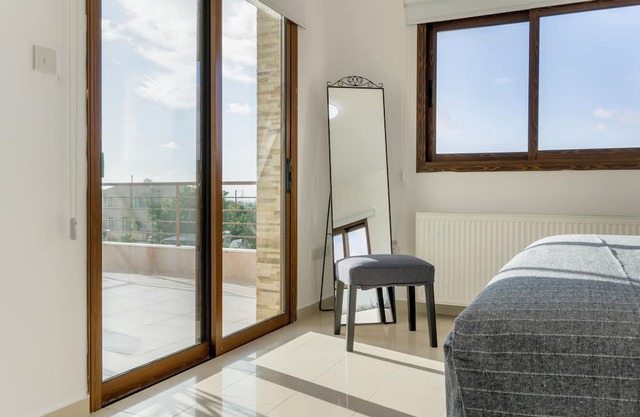 Phaedrus Living Villa Tremithousa