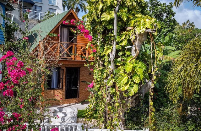 Bayview Chalet
