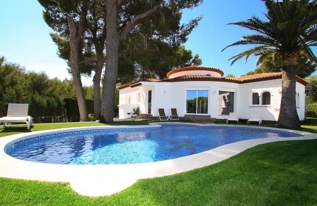Holiday house Miami-Platja for 1 - 8 persons with 4 bedrooms - Holiday home