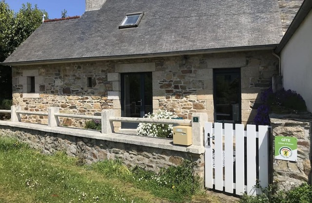 Ty Rozenn Gwenn - PLOUGUIEL