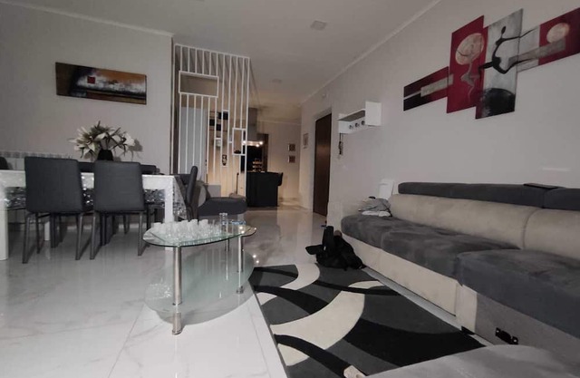 OPLONTI HOME