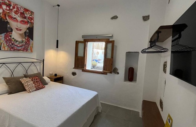 'Guatiza' Vacation Apartment with Shared Pool, Shared Terrace and Wi-Fi