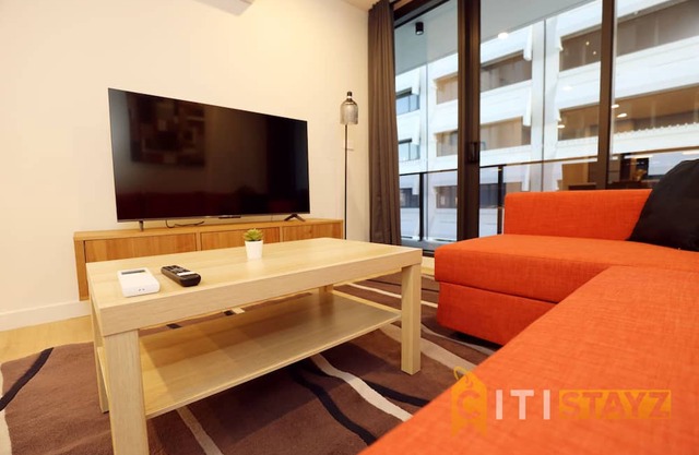 Ruby Red, 1Bd 1Bth Apt - Woden