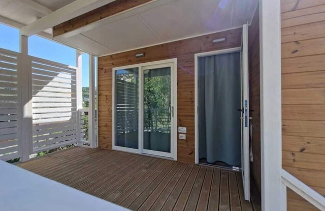 Camping 2 étoiles - Piscine - efbcge