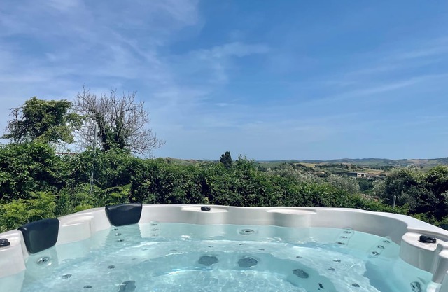 Rustico con Jacuzzi privata, BBQ e 3 camere