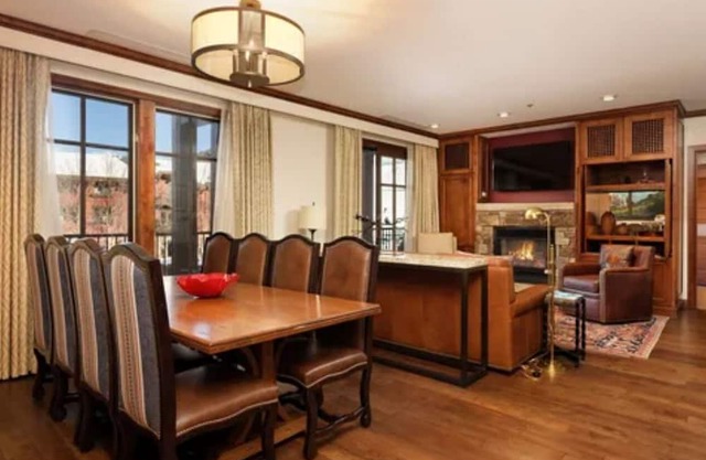 Ritz Carlton ASPEN Highlands Full Mountain View with gorgeous terrace! Top Floor