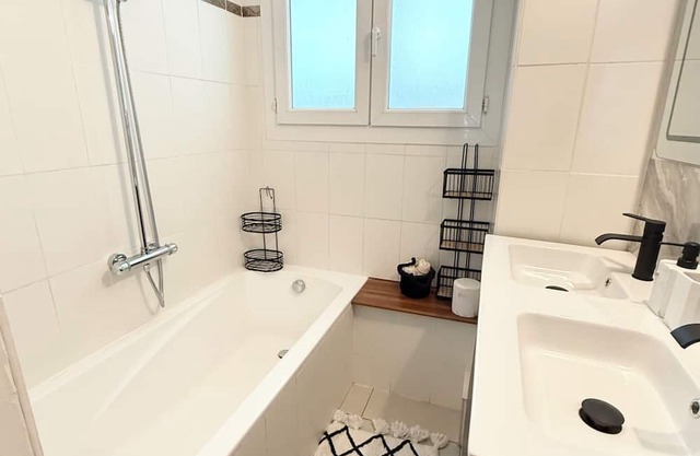 Le Tilleul- Large F2 close to the center and all amenities