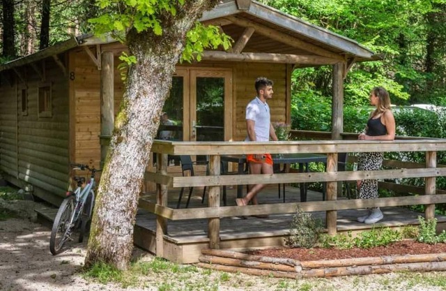 Chalet 3 étoiles - Piscine - ccbbbdc