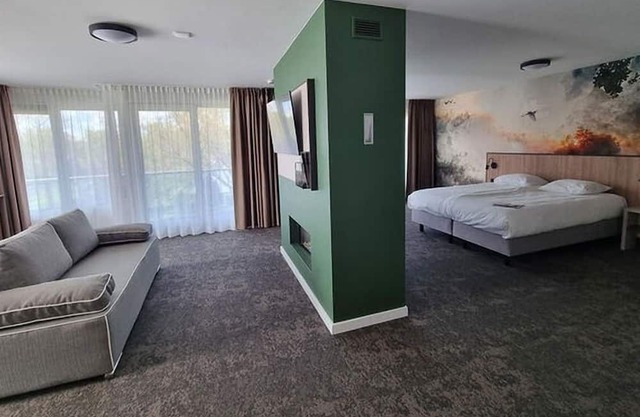 Family-Friendly Stay with Breakfast Close to Speelgoedmuseum Roden