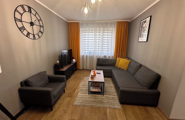 2-bedroom apartment in welcoming Zabrze with WiFi