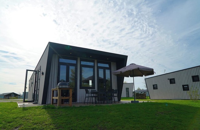 De IJssel Eilanden Chalet Just Nature for unforgettable family vacations with your dog