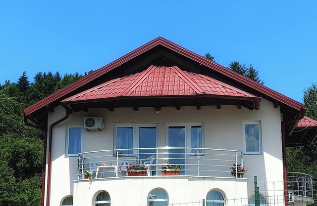 Spacious 4-Bedroom Villa Retreat Surrounded by Nature – Your Sarajevo Escape