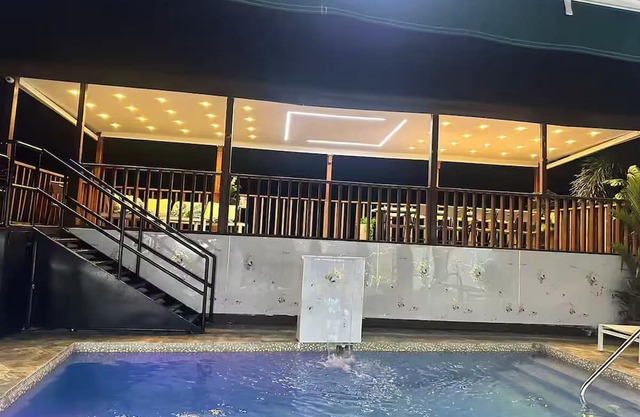 Guest house El Yunque with private pool. 25 people