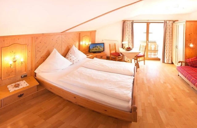 "Karwendelblick" apartment/1 bedroom/shower, WC - Ferienhof zum Baur